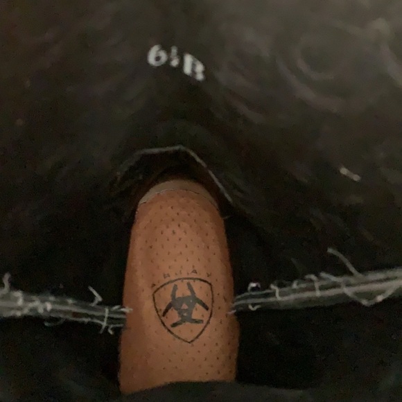 Women’s Black Cowboy Boots - Picture 5 of 5